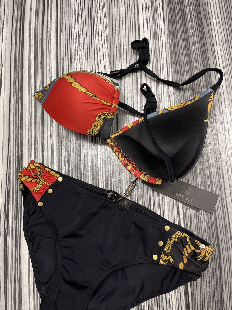 Costum de baie Versace ! PoZe reale ! Mărimi xs  S M ! ATENTIE!!! PROD