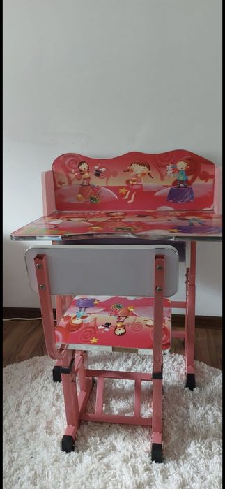 Masuta cu     scaun