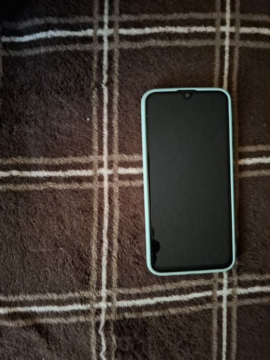 Телефон Samsyng a40