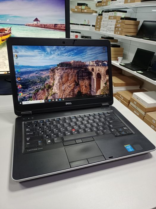 Ноутбук с гарантией 14" Dell Latitude E6440 [i5-4310M]