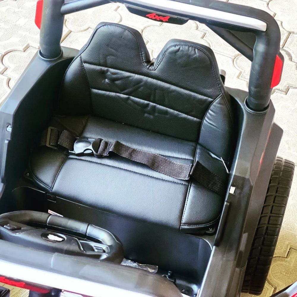 Детская машина внедорожник электромобиль с пультом радость для детей