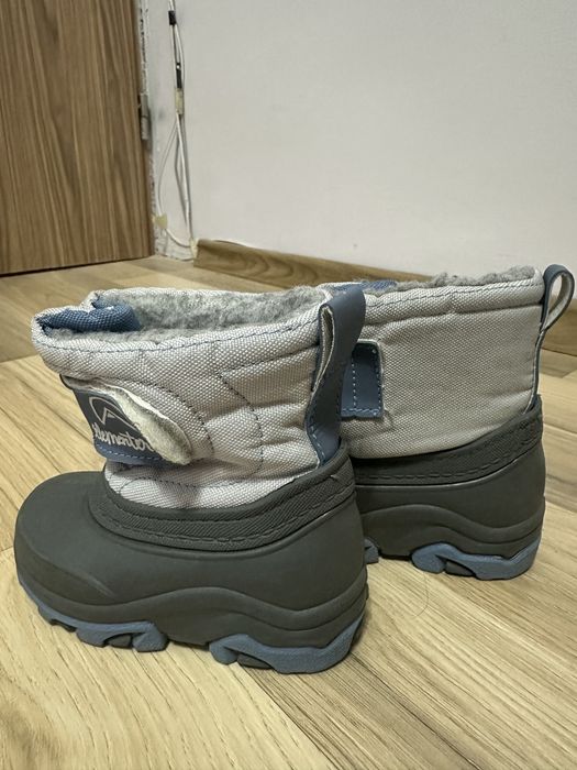 Детски ботушки за момче и момиче