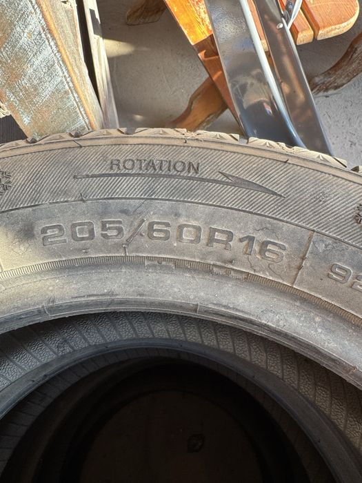 Зимний шины отличном состоянии