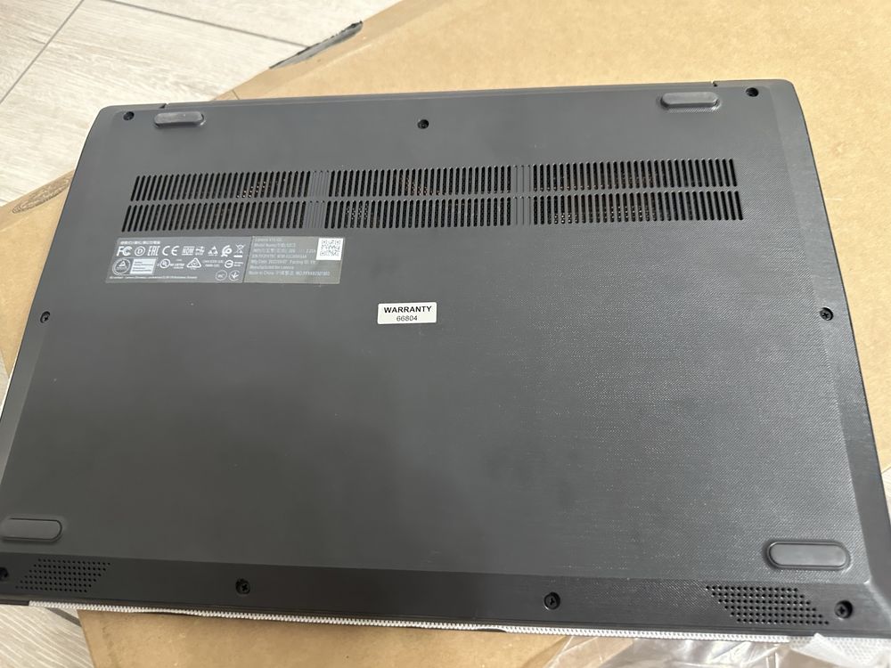 Lenovo V-15 IGL.                 1 TB