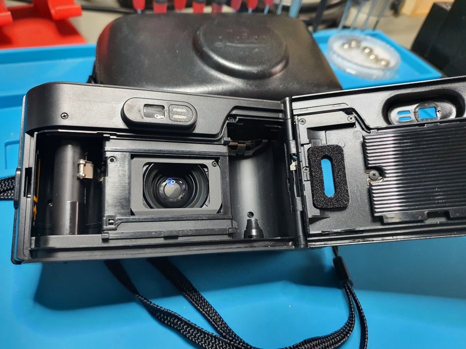 Camera compacta Leica C1 , 35mm p&s film camera