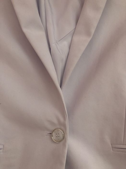 Дамско сако на MOHITO