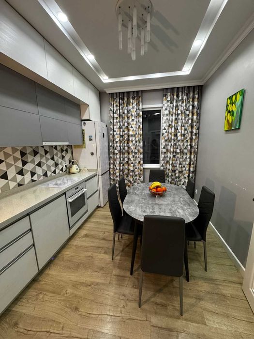 Продам 3-х комнатную квартиру