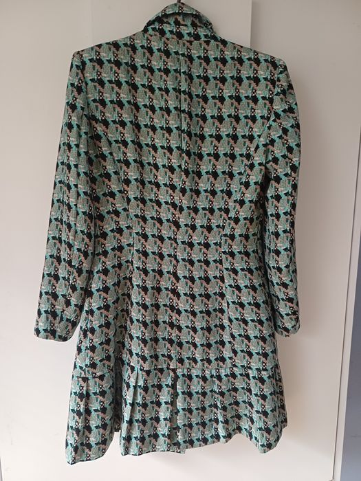 Красиви евтини рокли xs/s zara 15 лв