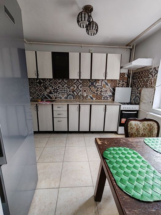 Inchiriez 2 camere Brancoveanu