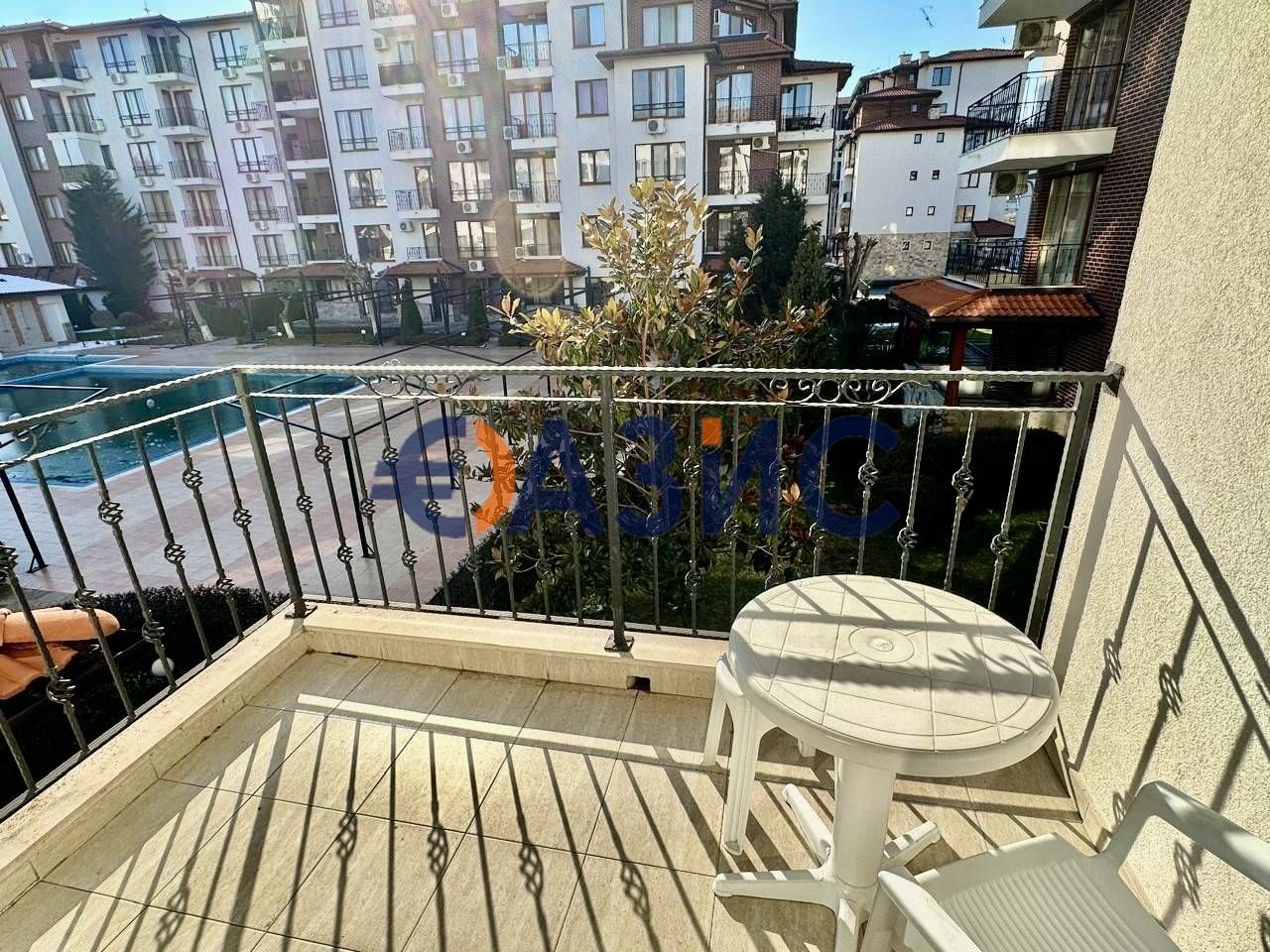 Продава се Едностаен апартамент в с. Равда, Област Бургас - 44 кв.м за 1432 €/кв.м - Снимка #12