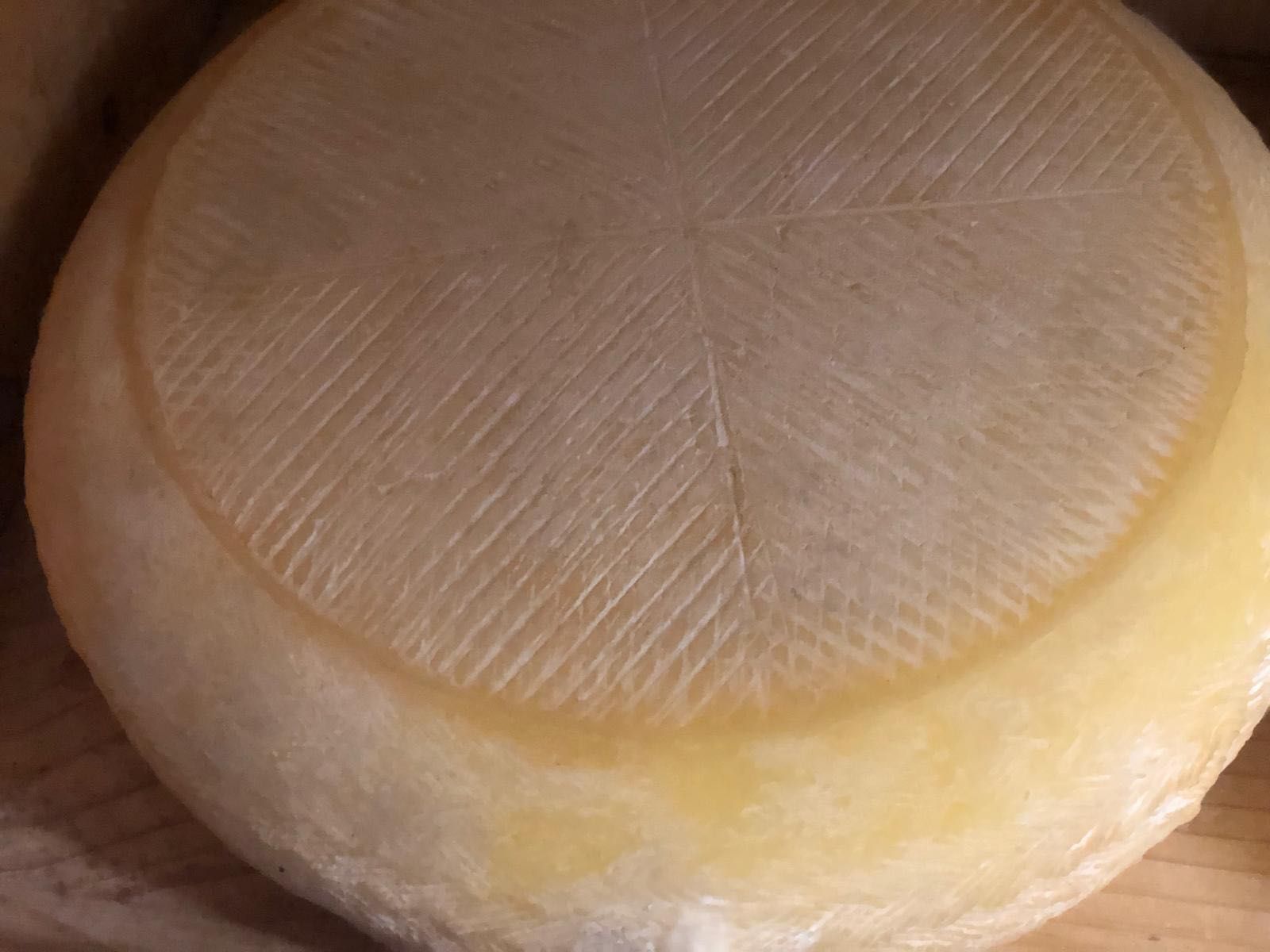 Brânză de vaci maturată