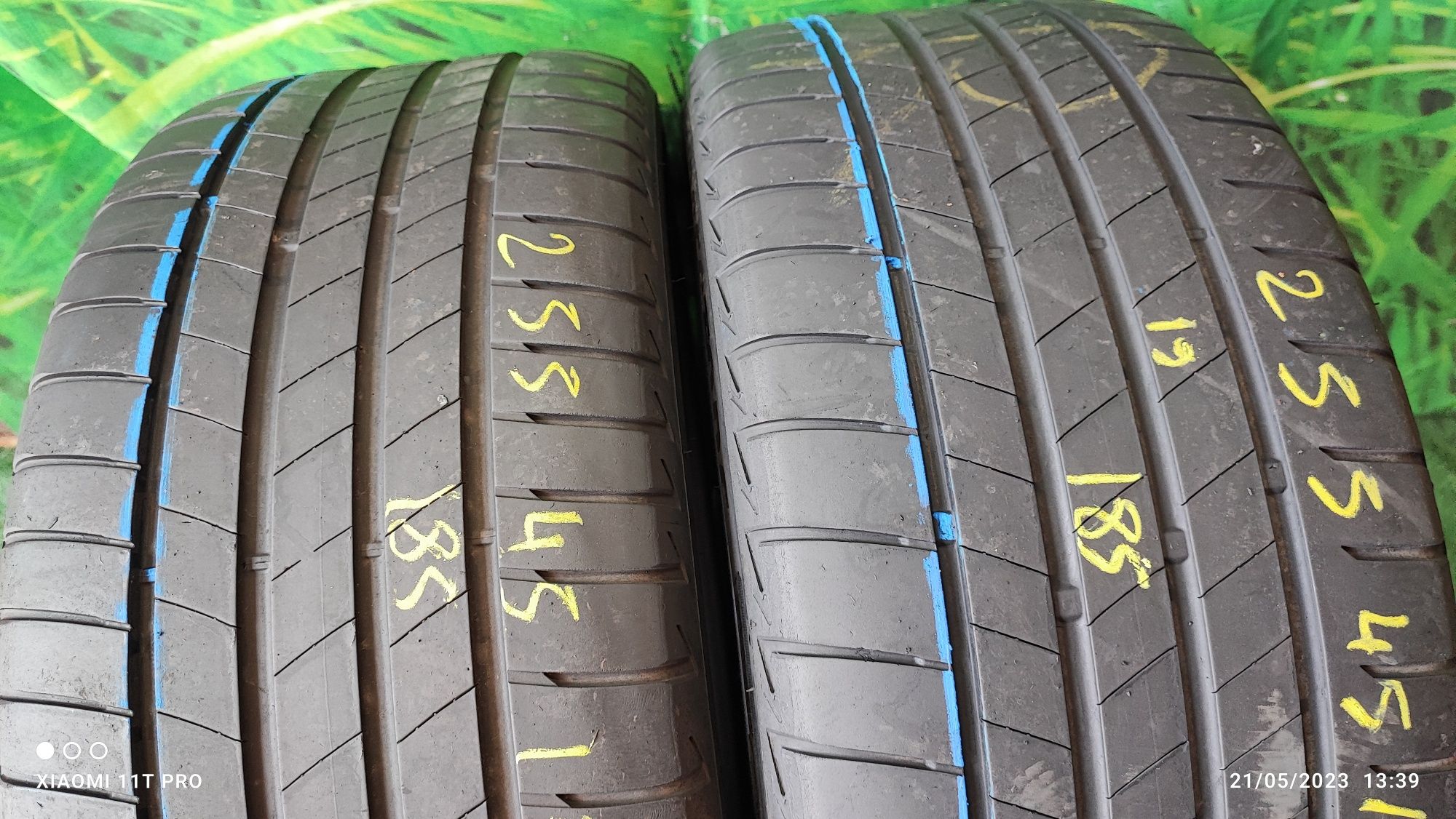 255 45 R18 Bridgestone