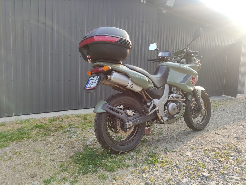 Cagiva Canyon 500 Ediție limitată,, Jurassic Park"