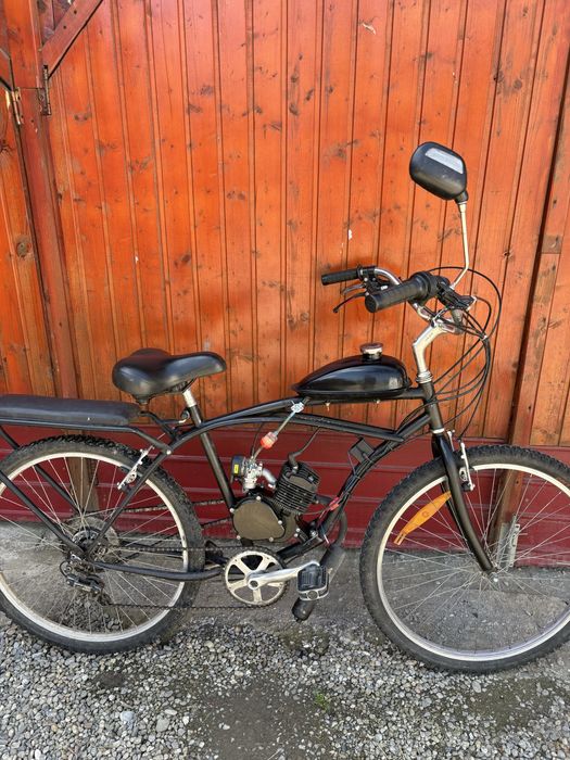 Bicicleta cu motor