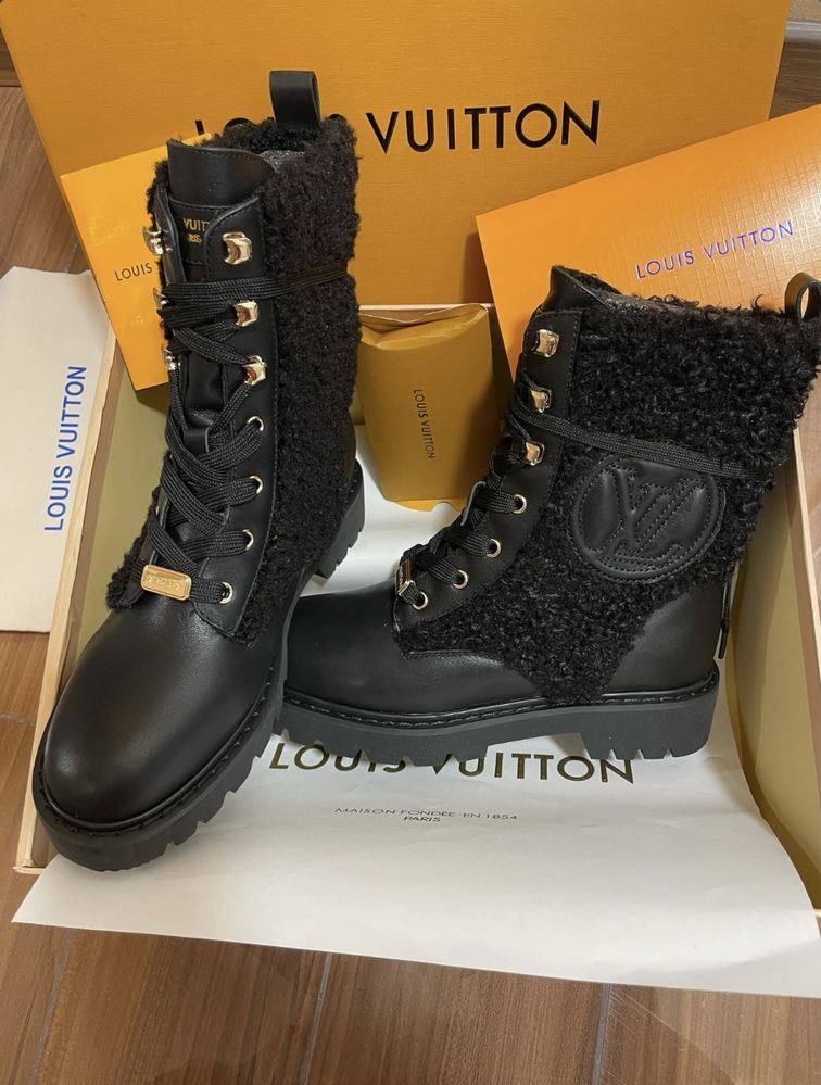 Louis Vuitton боти