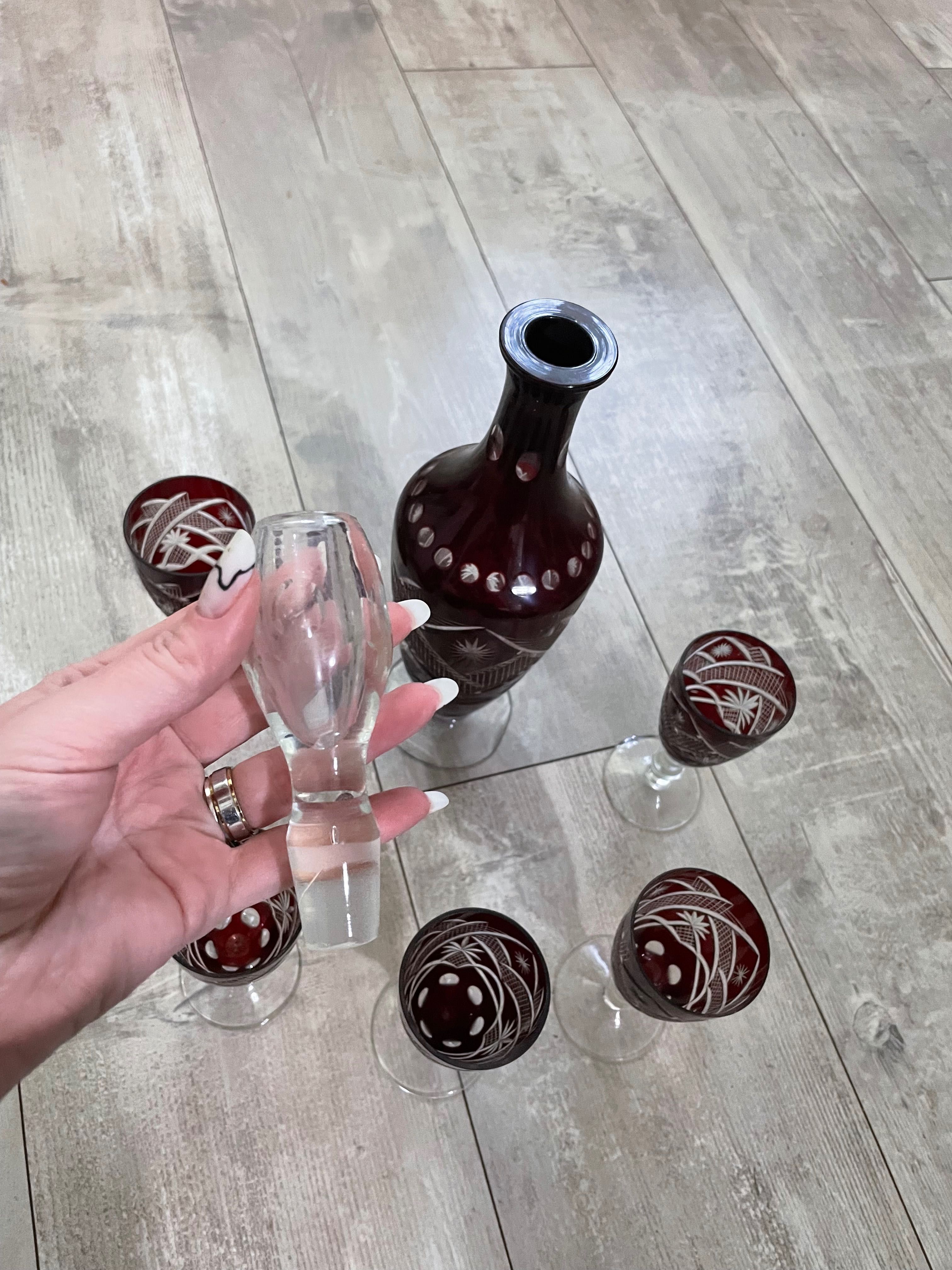 Set 6 pahare cristal rubin + sticla si dop