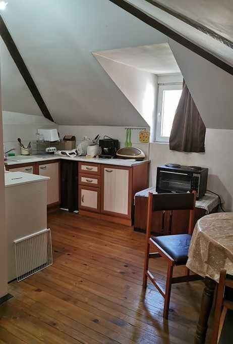 Дава се под наем Тристаен апартамент в Пловдив, Коматево - 88 кв.м за 372.3 € - Снимка #1