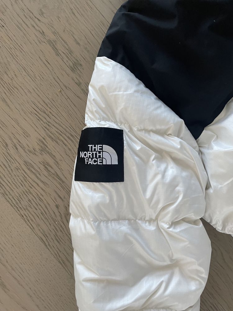 Puffer jacket tnf nuptse 700