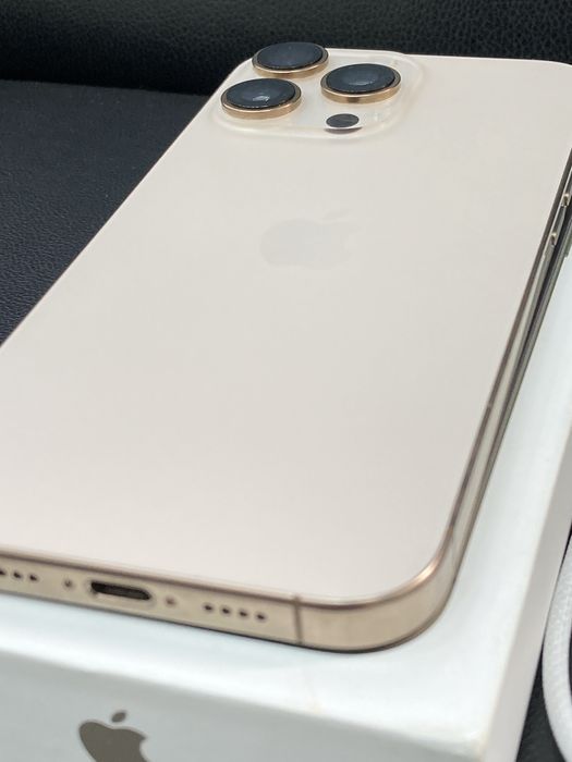 iPhone 16 Pro Max Desert 256 LL 100%