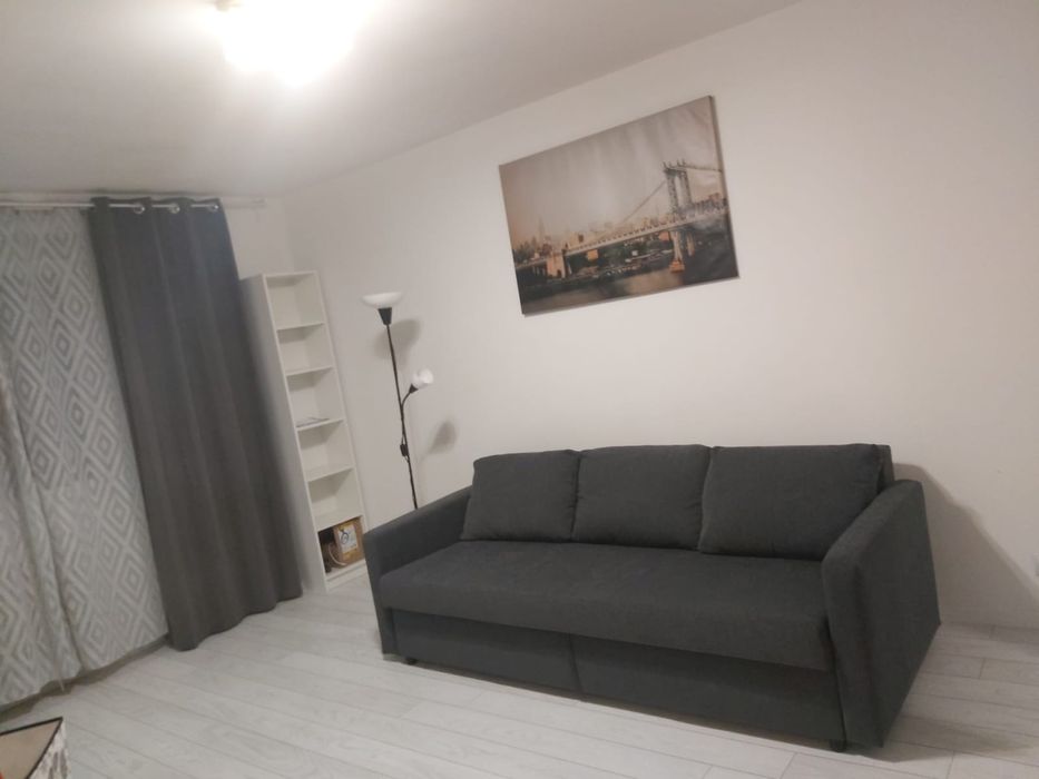 Garsoniera de inchiriat  Tineretului 5 min de metrou