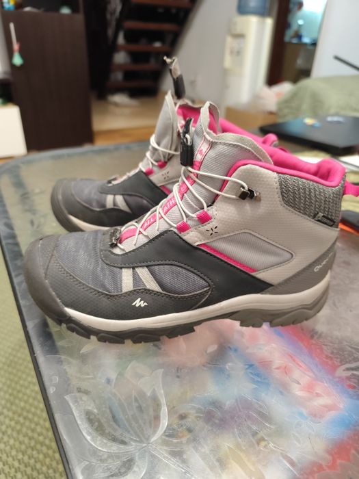 Ghete fete mărimea 38 Quechua