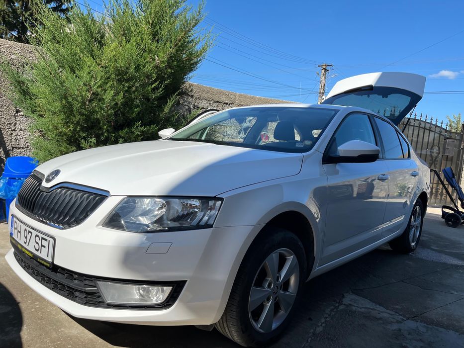 Vând Skoda Octavia 2013