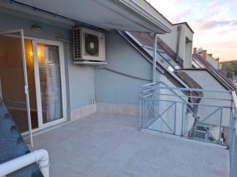 Дава се под наем Четиристаен апартамент в София, Дианабад - 200 кв.м за 999 € - Снимка #12