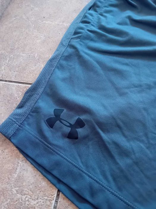 Оригинални къси панталони Under Armour
