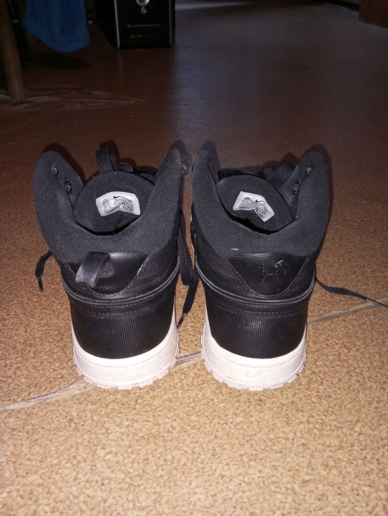 Боти Nike Високи