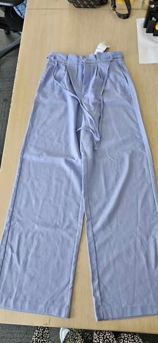 Pantaloni cu continut de in