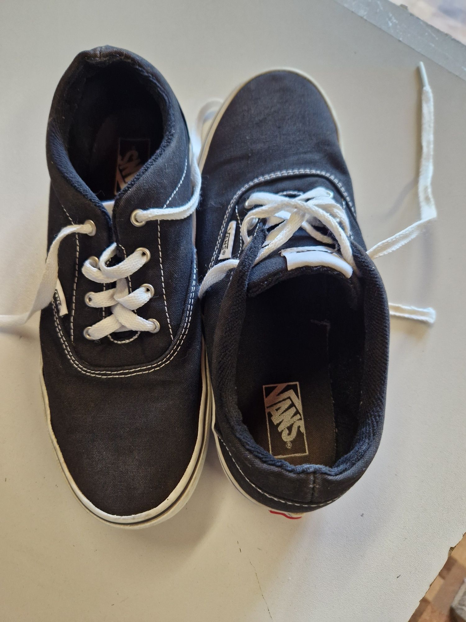 Кецове VANS номер 37