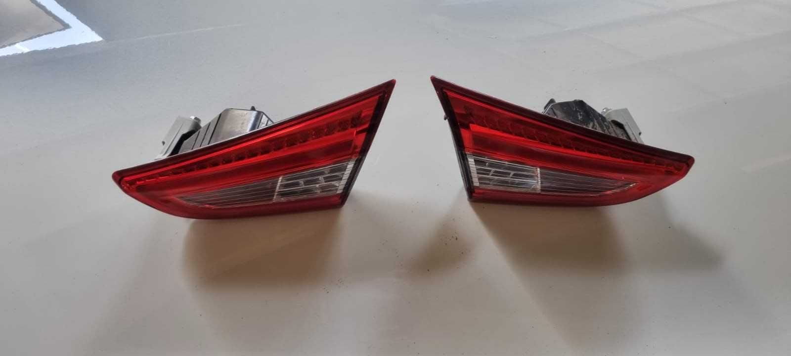 Lampa tripla stop aripa haion portbagaj originala Maserati Ghibli