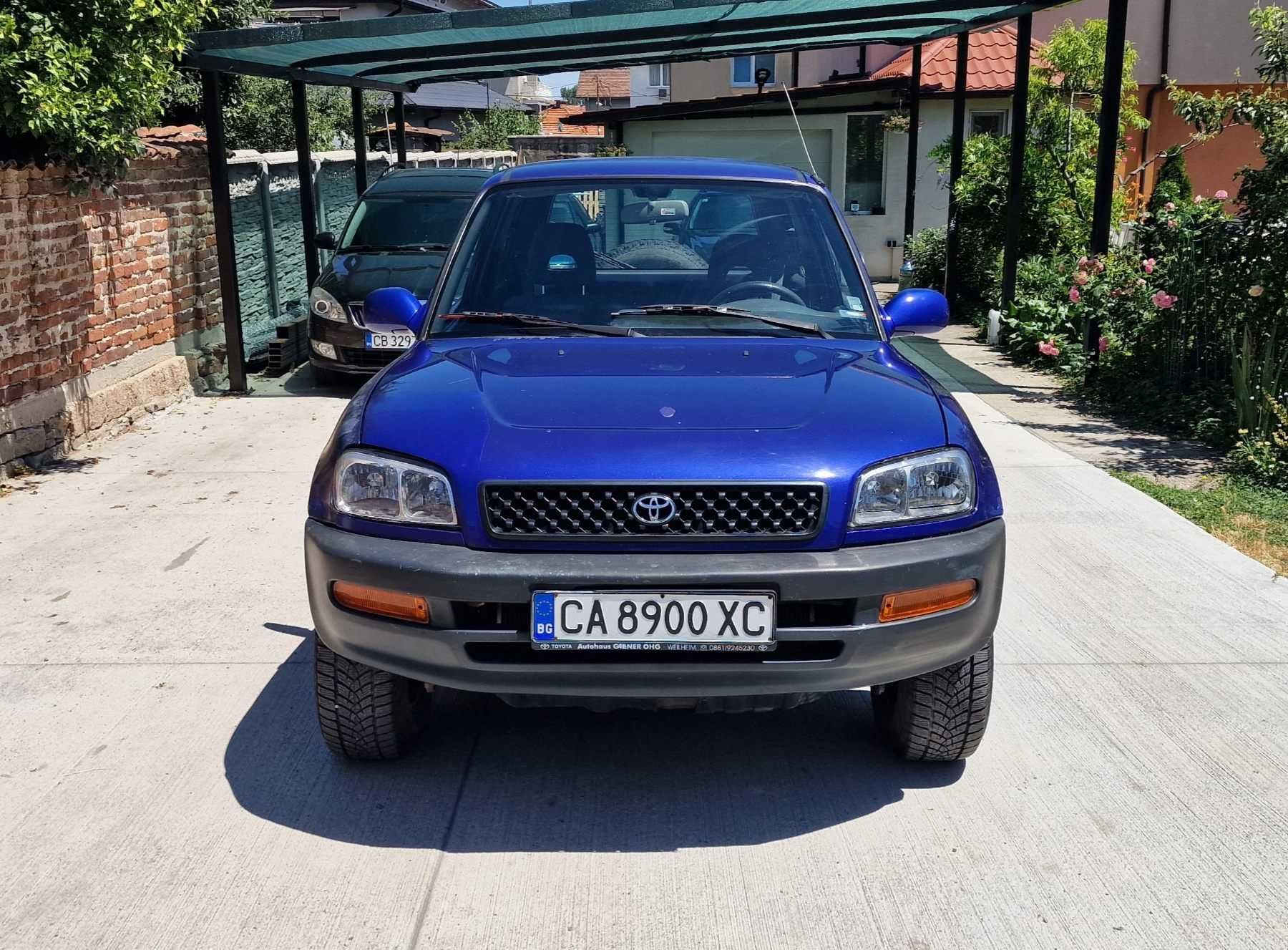 Продавам Toyota RAV4 1999г. 2.0