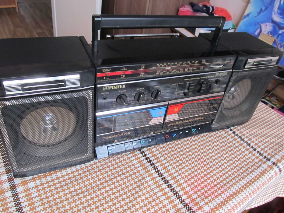 Радио касетофон FISHER PH-W 400 L
