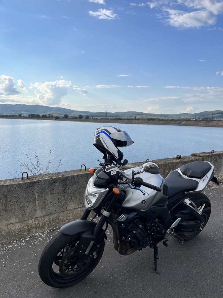 Se vinde Yamaha FZ1 2006