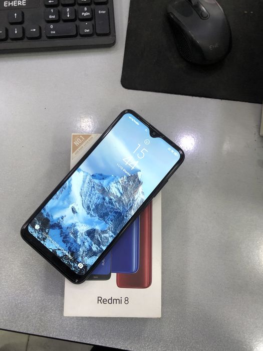 Redmi 8 64 gb  holati yaxw korvosela bolad imeekalar otgan