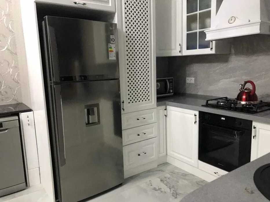 Дархан, Старт, Новостройка квартира 4/6/9  140м2 Срочно уй сотилади