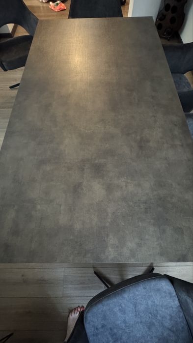 Masa dining extwnsibila 6-10 persoane