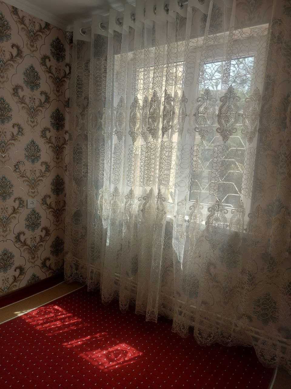 Шахар маркази Тез Тиббий Ёрдам. 2-xona 2-qavatda Yevro remont ID: 1304