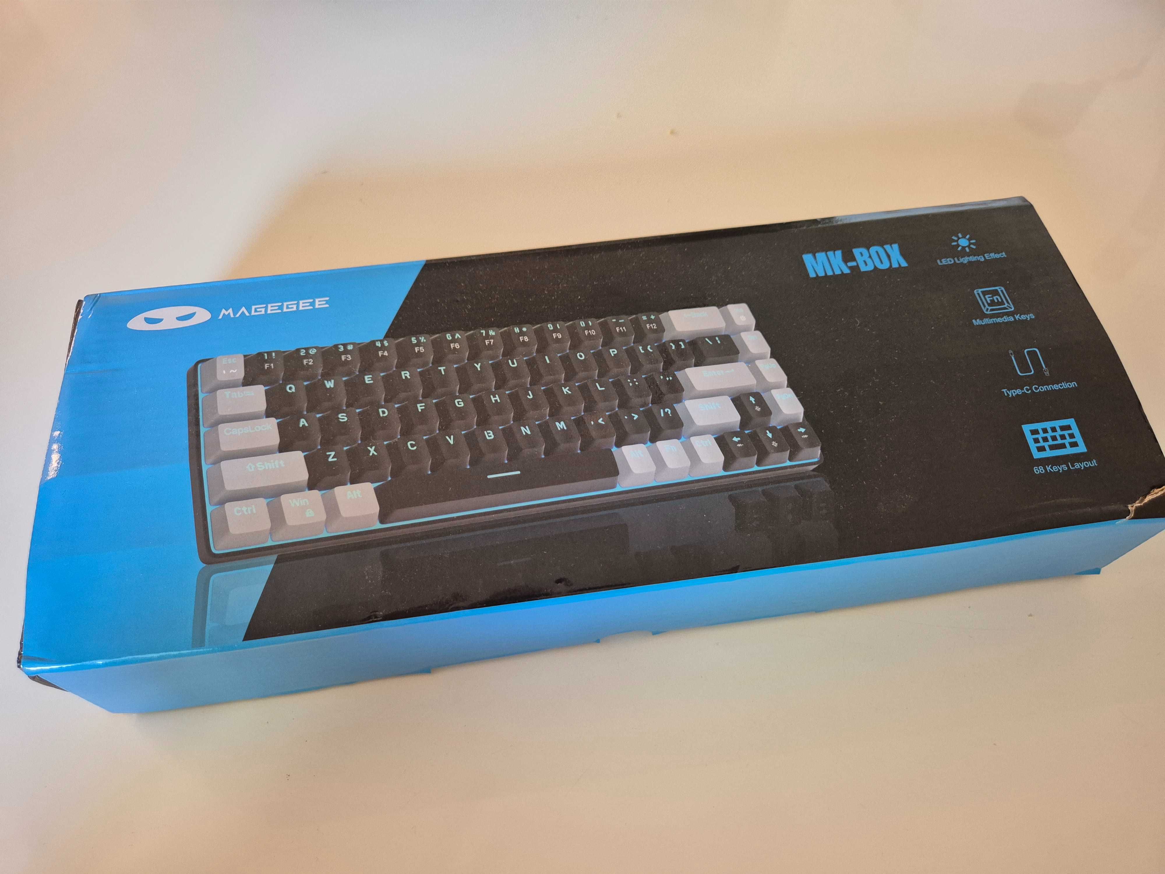 Vand tastatura mecanica gaming MK-BOX, lumini LED, noua & nefolosita