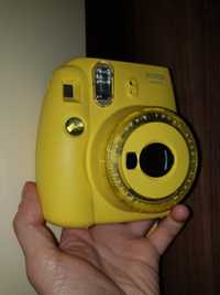 Cameră foto Instax Mini 9 galbenă