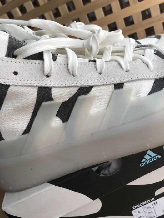 Adidas Originals Znsored Sports 41 1/3 Yeezy Boost Hi Nike Puma Gucci