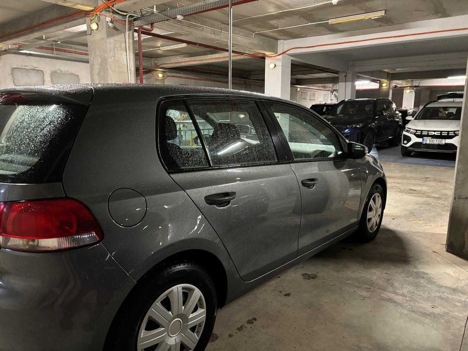 Volkswagen Golf 1.6 TDI DPF Comfortline