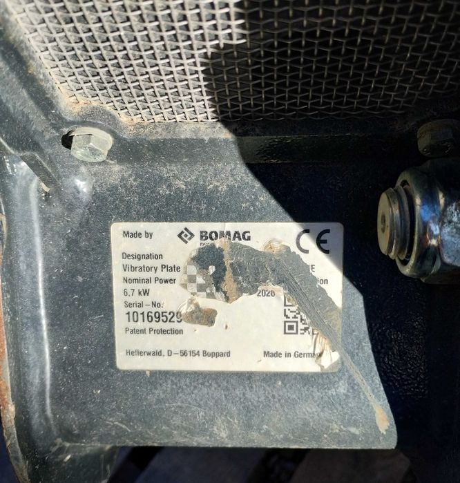 Placa compactoare reversibila BOMAG BPR 50/55D