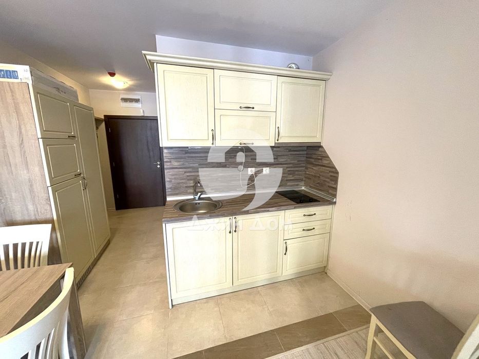 Продава се Едностаен апартамент в к.к. Слънчев бряг - 40 кв.м за 1150 €/кв.м - Снимка #3