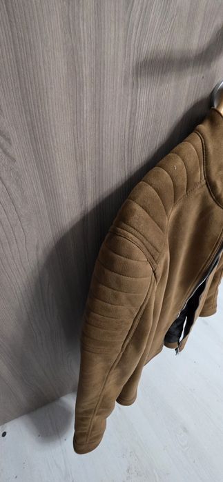 Geaca C&A  barbati matlasata noua mărimea  L