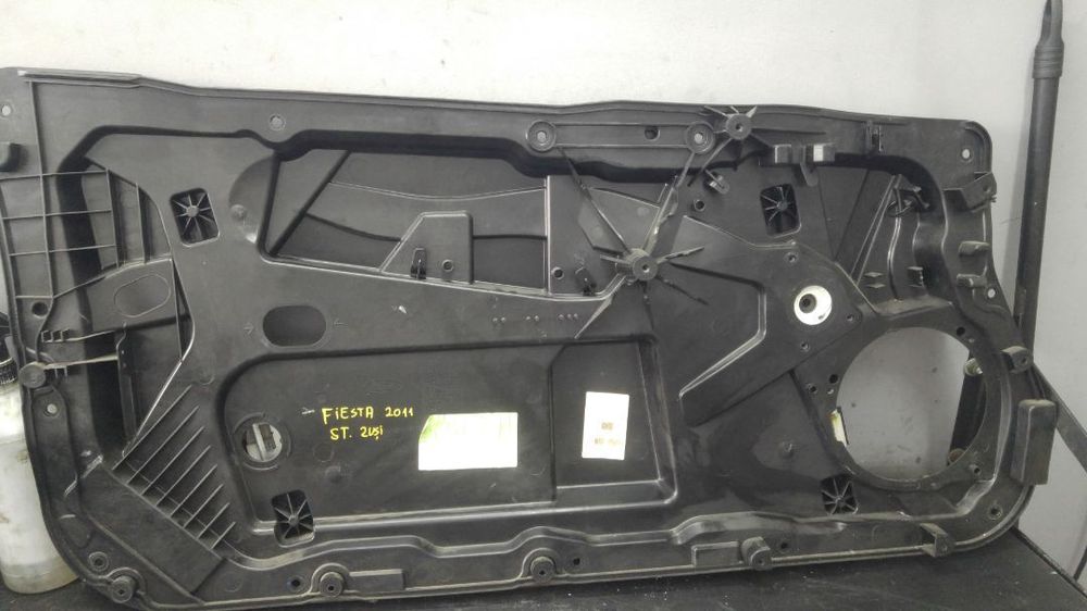 Macara usa stanga ford fiesta 6 3 usi 8a61b23200