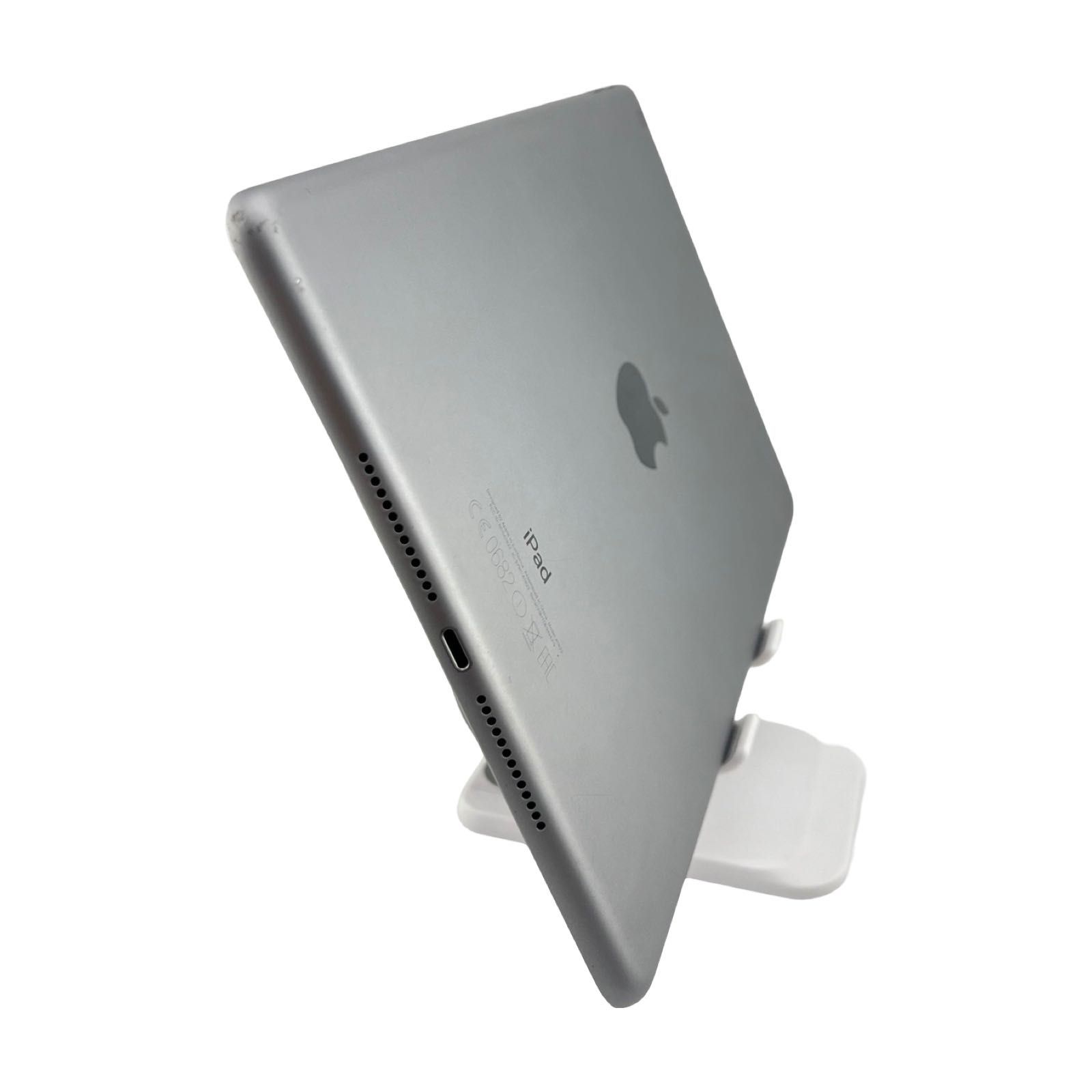 Apple iPad 5th 32GB Wi-Fi Space Gray | TrueGSM