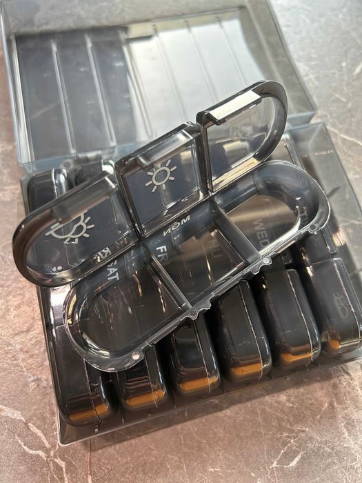 Organizator pastile/suplimente/vitamine 7 zile x 3 zone, NOU