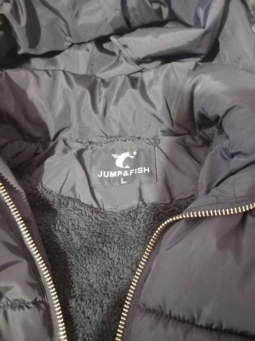 Продавам дамско зимно яке